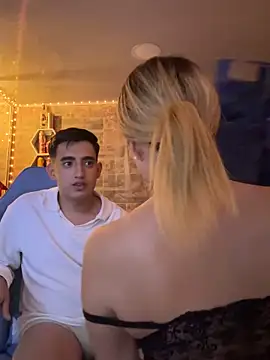 Melissa coll online show from 12-04-25, 06:01