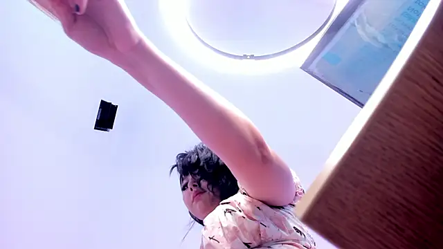 kitty blueee online show from 09-27-25, 08:58