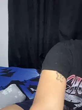 Kurtxxx22 online show from 11-16-25, 03:12