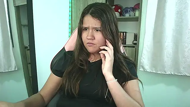 Oliviawatson1 online show from 10-09-25, 02:09