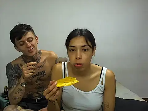 MeganAndMaxxh online show from 11-15-25, 02:42