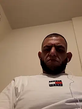 Snapshot of AsanMarkov86958 chatting on 09-12-25, 12:22 AsanMarkov86958 online show from 09-12-25, 12:22