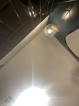 Snapshot of wetcock800 chatting on 10-18-25, 04:04 wetcock800 online show from 10-18-25, 04:04