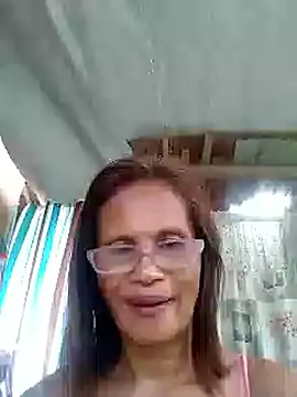 Kristen05 online show from 09-09-25, 02:44