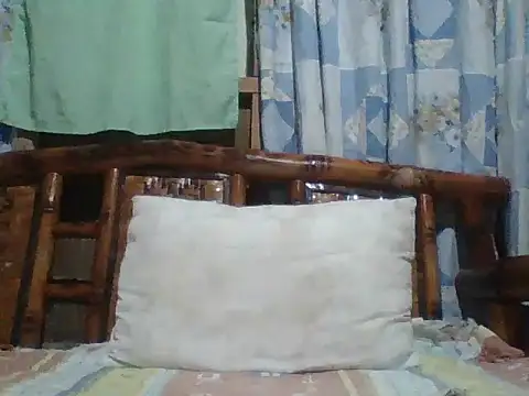 Kristen05 online show from 10-25-25, 11:32