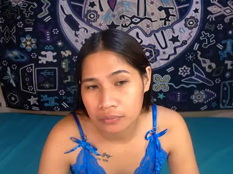 WiseeBella online show from 09-15-25, 07:47