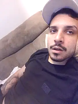 Snapshot of branquintatto chatting on 11-08-25, 05:29 branquintatto online show from 11-08-25, 05:29