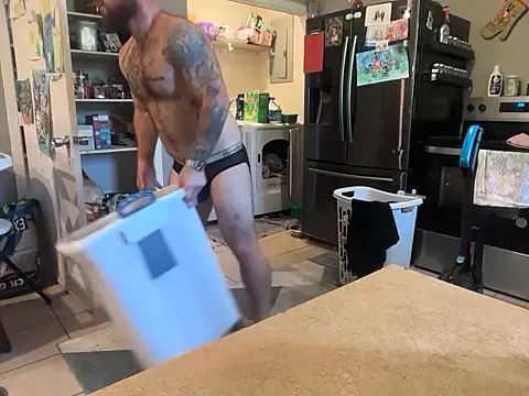 bearcub300 online show from 11-09-25, 09:13