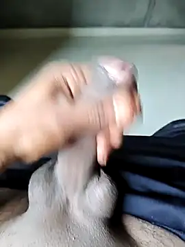 Snapshot of chatboy1432 chatting on 10-17-25, 05:43 chatboy1432 online show from 10-17-25, 05:43