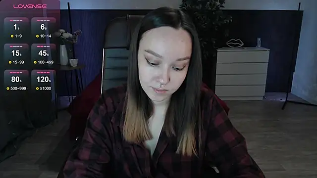 Snapshot of Sexy_Alexia69 chatting on 11-16-25, 01:44 Sexy Alexia69 online show from 11-16-25, 01:44