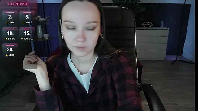 Snapshot of Sexy_Alexia69 chatting on 11-16-25, 02:11 Sexy Alexia69 online show from 11-16-25, 02:11