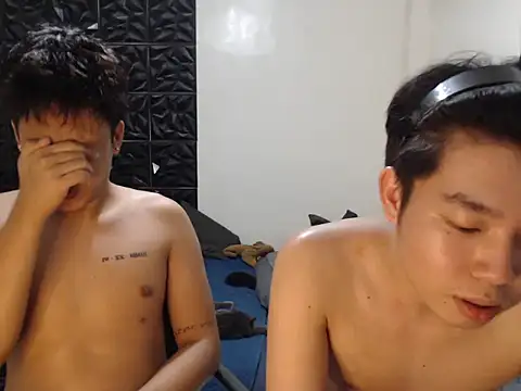 Snapshot of koreanhottie chatting on 10-23-25, 06:39 koreanhottie online show from 10-23-25, 06:39