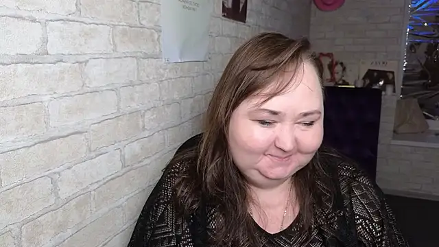 Eloisa Eliot online show from 10-15-25, 02:06