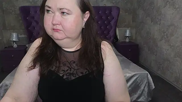 Eloisa Eliot online show from 10-28-25, 02:31