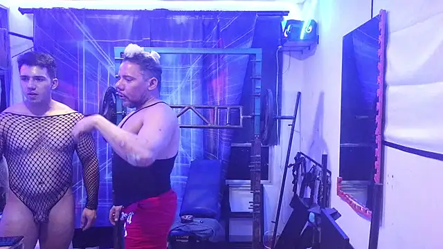 Liam forest  online show from 11-21-25, 02:43