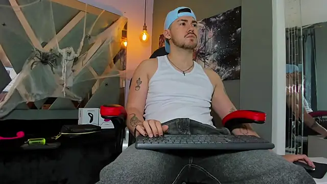 BrunoWalkerr online show from 10-24-25, 11:50