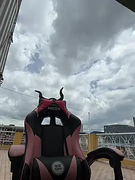 Scarlett fiire online show from 11-03-25, 05:03