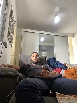 Snapshot of RodrigoBarbudoMT chatting on 11-04-25, 05:12 RodrigoBarbudoMT online show from 11-04-25, 05:12