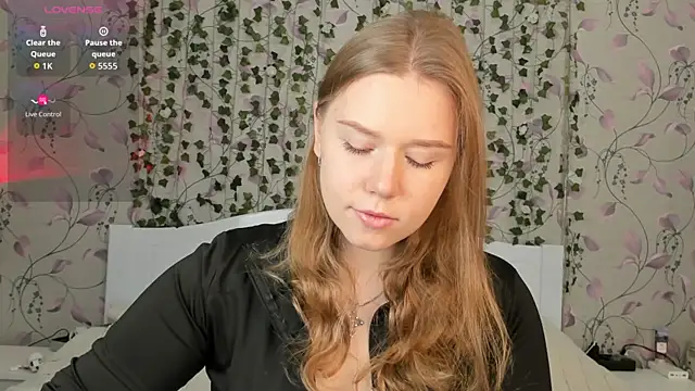  influensii  online show from 10-27-25, 05:22