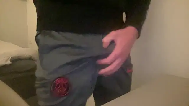 Snapshot of peterpapiNL chatting on 11-23-25, 06:41 peterpapiNL online show from 11-23-25, 06:41