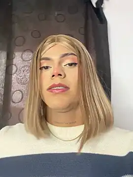 Flora Minx online show from 01-15-26, 12:10