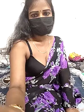 Misss-julli online show from 09-13-25, 12:49