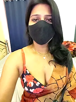 hoty sonali online show from 09-18-25, 05:20