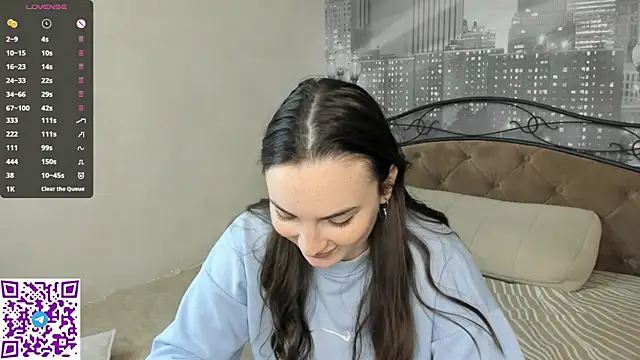 VanessaGrome online show from 09-30-25, 07:08