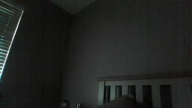 Snapshot of SexyKatiex chatting on 11-12-25, 03:23 SexyKatiex online show from 11-12-25, 03:23