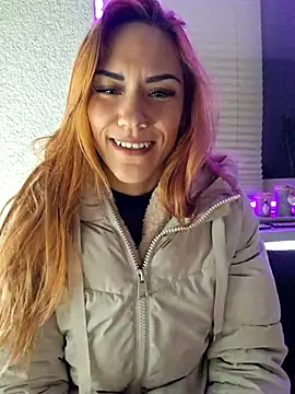 SlimBellaa online show from 11-28-25, 09:17