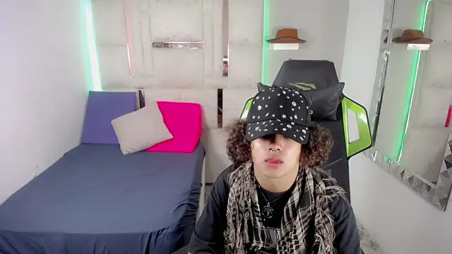 Stein  online show from 11-13-25, 08:08