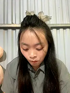 Julia-Elsa online show from 09-22-25, 03:41