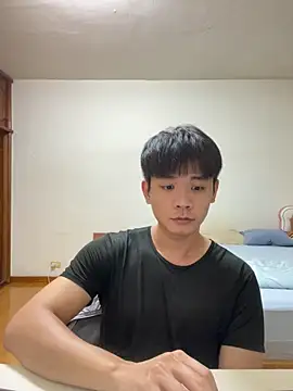 Snapshot of Foxfoxfox4 chatting on 11-14-25, 02:27 Foxfoxfox4 online show from 11-14-25, 02:27