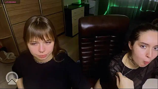 xxx sandra  online show from 10-10-25, 12:59