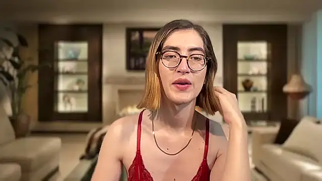 Snapshot of rousseblossom chatting on 11-23-25, 11:26 rousseblossom online show from 11-23-25, 11:26