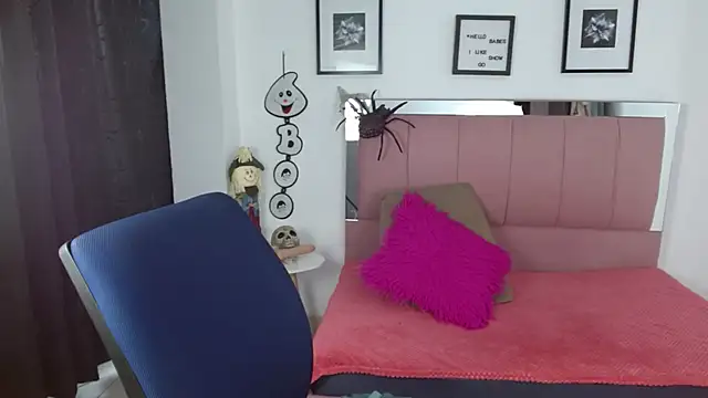 Lele F w online show from 10-13-25, 06:41