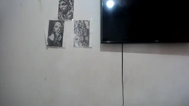 Foxy Lovex online show from 12-20-25, 08:38