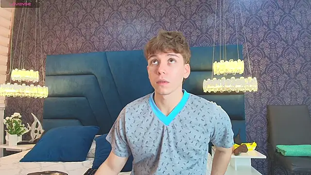 TaylerWhite online show from 01-10-26, 11:56