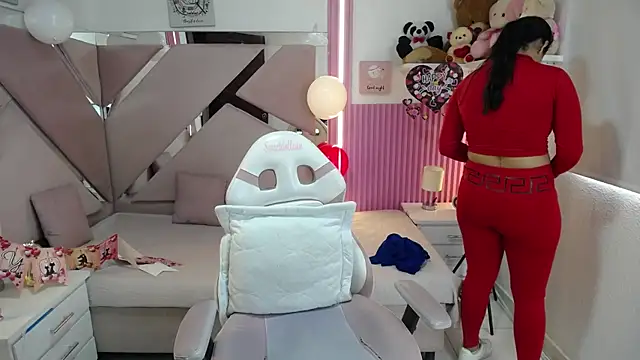 Mia garcia28 online show from 02-10-26, 07:51