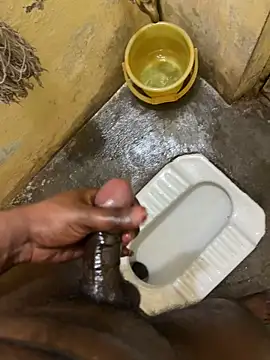 Snapshot of mrsaihotguy chatting on 11-01-25, 03:19 mrsaihotguy online show from 11-01-25, 03:19