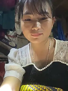 Sunyinn online show from 10-30-25, 01:01