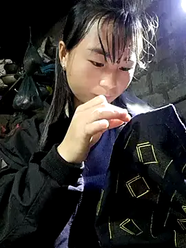 Sunyinn online show from 11-18-25, 06:18