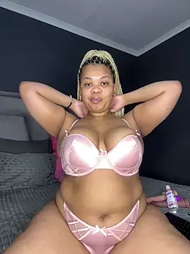 Snapshot of Thick_Ass_Barbiie chatting on 09-22-25, 05:15 Thick Ass Barbiie online show from 09-22-25, 05:15