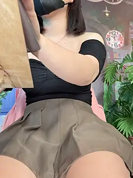 Snapshot of Bonnie-2k chatting on 03-10-26, 04:06 Bonnie-2k online show from 03-10-26, 04:06