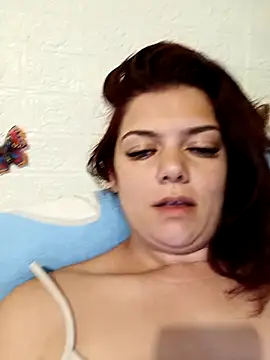 Snapshot of LadyNora chatting on 10-16-25, 05:41 LadyNora online show from 10-16-25, 05:41