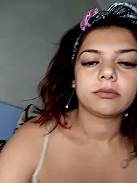 Snapshot of LadyNora chatting on 10-30-25, 05:42 LadyNora online show from 10-30-25, 05:42