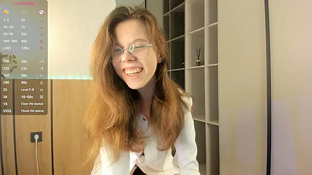 Xonalenei online show from 11-17-25, 08:03