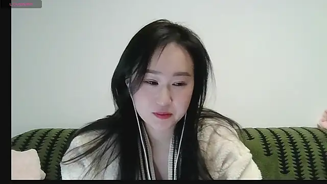 Belinda66 online show from 11-26-25, 02:51