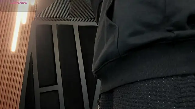 marco garciia  online show from 10-10-25, 11:15