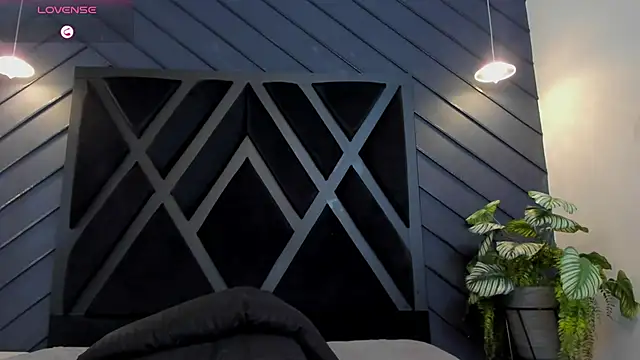 marco garciia  online show from 10-25-25, 11:21